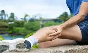 Thường xuyên bị chuột rút là do thiếu chất gì