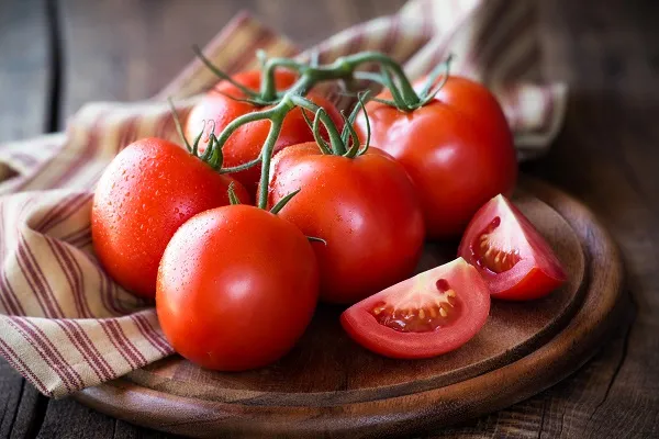 Cà chua có nhiều Lycopene giúp chống lão hóa Cà chua có nhiều Lycopene giúp chống lão hóa