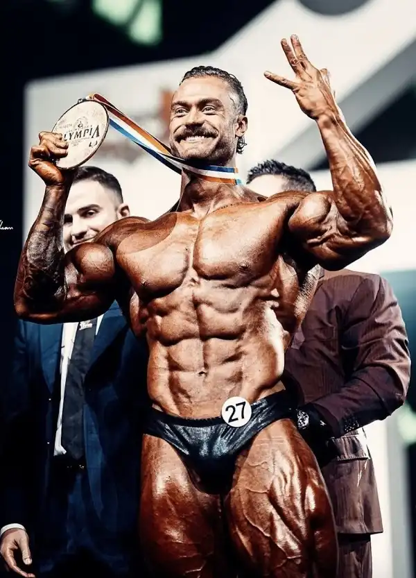 Chris Bumstead - Vô địch Classic Physique Olympia 2021, 3 lần rùi nhé