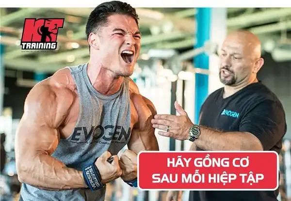 Hãy gồng cơ sau mỗi hiệp tập