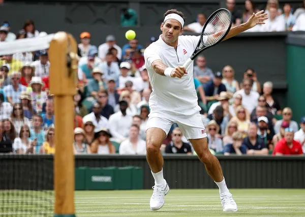 Tennis là môn thể thao vận động tốt ngang ngữa với cầu lông và bóng đá Tennis là môn thể thao vận động tốt ngang ngữa với cầu lông và bóng đá